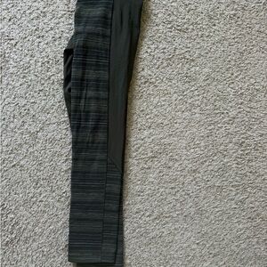Green lululemon leggings